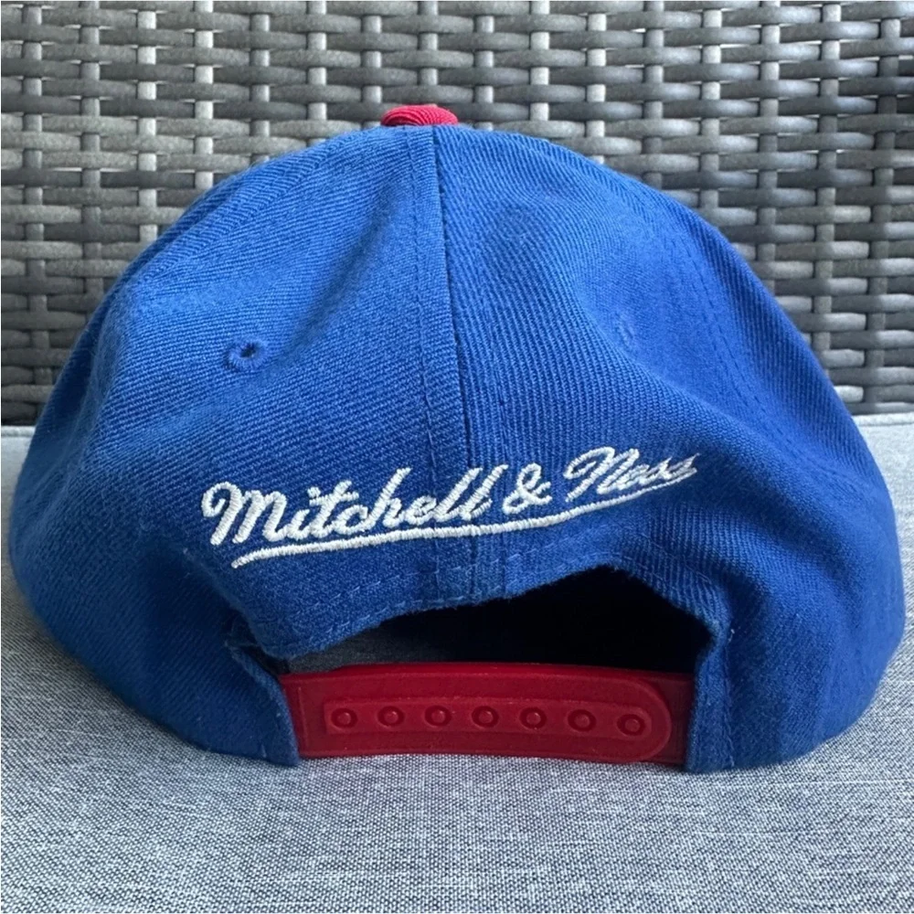Mitchell & Ness Philadelphia 76ers Snapback Cap